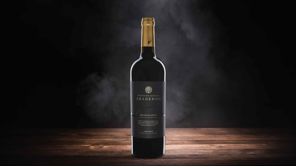 abadengo seleccion especial-bodegas de perena-comprar vino uva juan garcia-uva-brunal-scaled.jpg